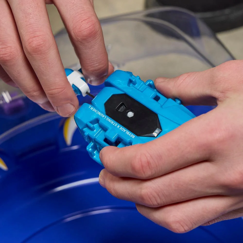 Beyblade X: Cobalt Dragoon 2-60C Deluxe Left-Spin String Launcher Set - Image 3