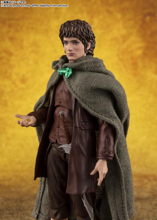 S.H.Figuarts - The Lord of the Rings: The Fellowship of the Ring - Frodo Baggins & Gollum Action Figure Set - Image 8